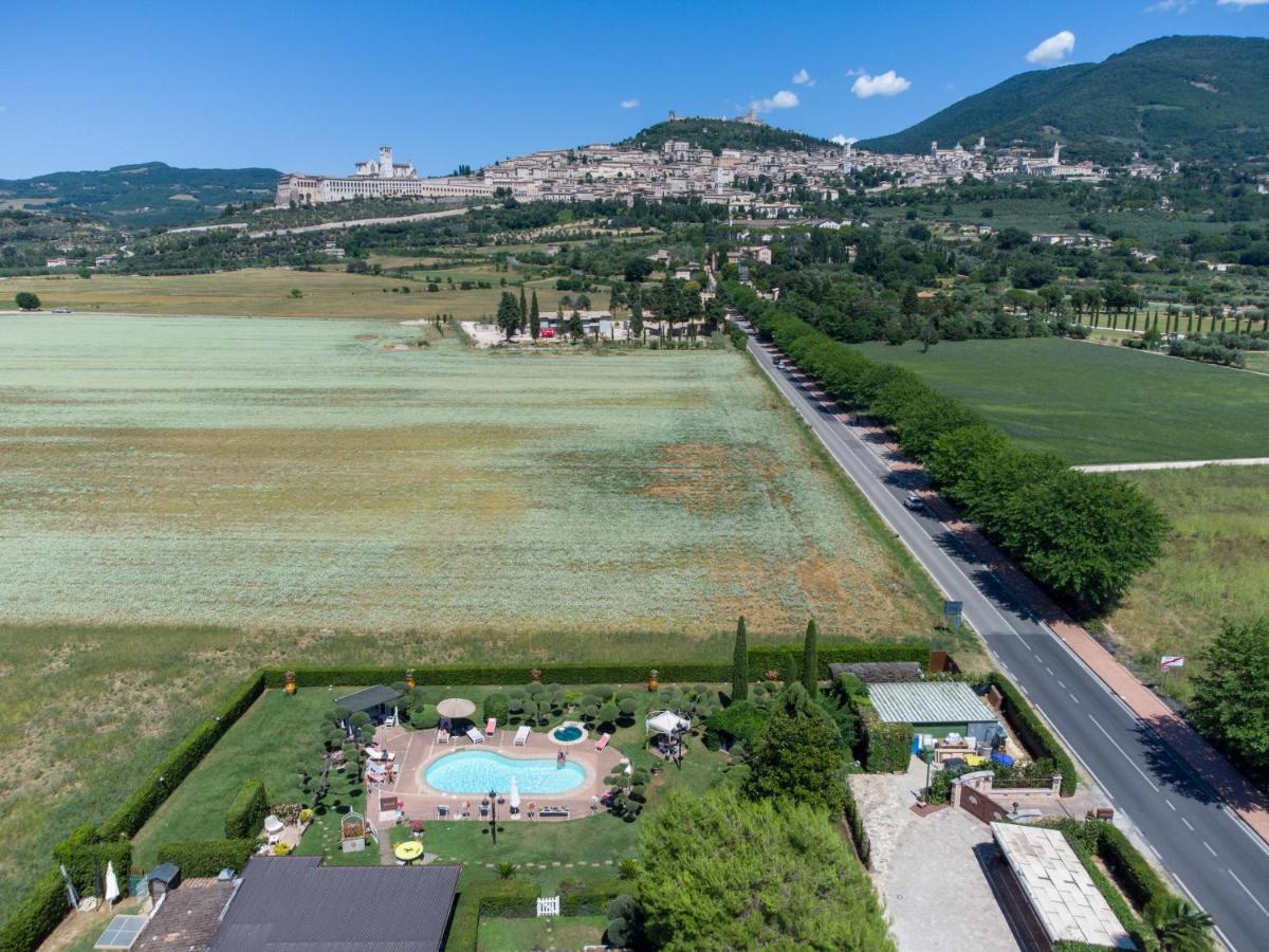 Unica Assisi Agri-Charming House Bed and Breakfast Exteriör bild