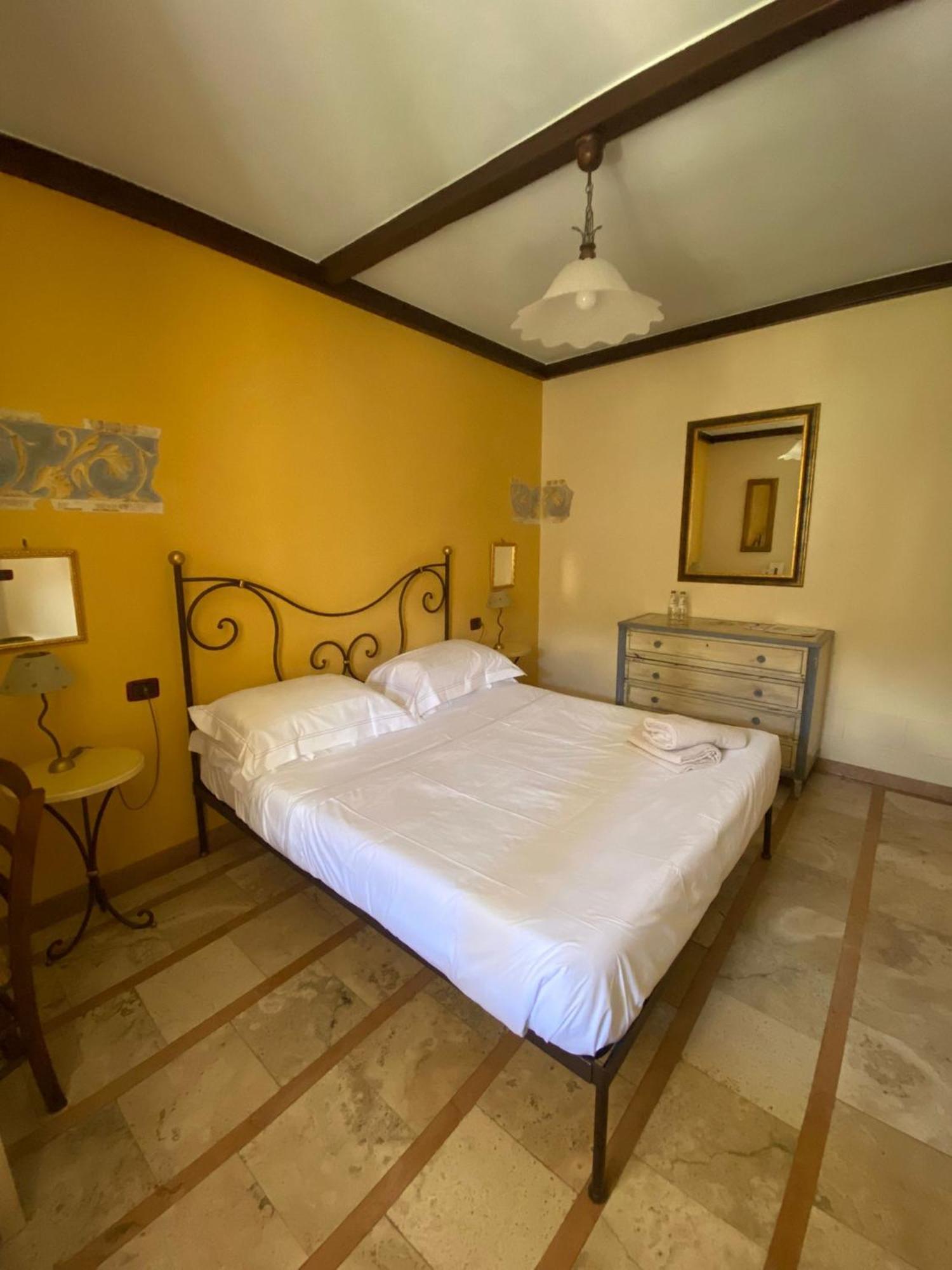 Unica Assisi Agri-Charming House Bed and Breakfast Exteriör bild