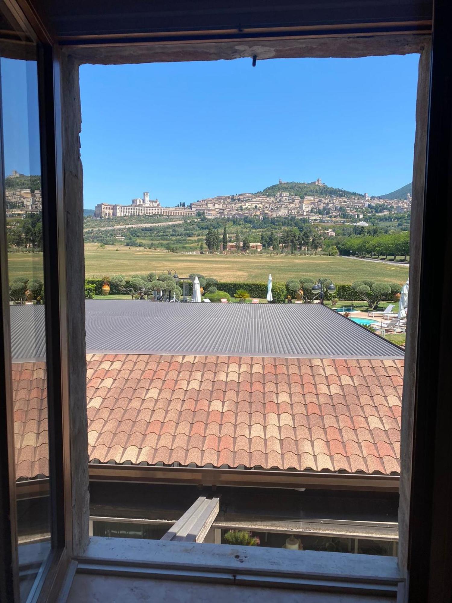 Unica Assisi Agri-Charming House Bed and Breakfast Exteriör bild