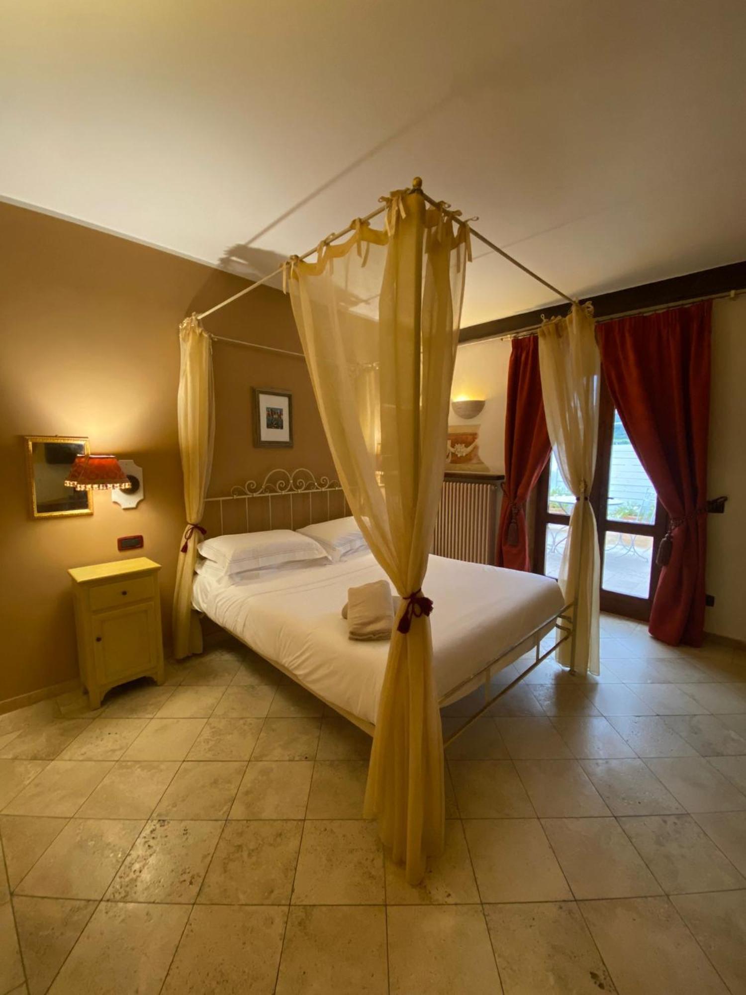 Unica Assisi Agri-Charming House Bed and Breakfast Exteriör bild